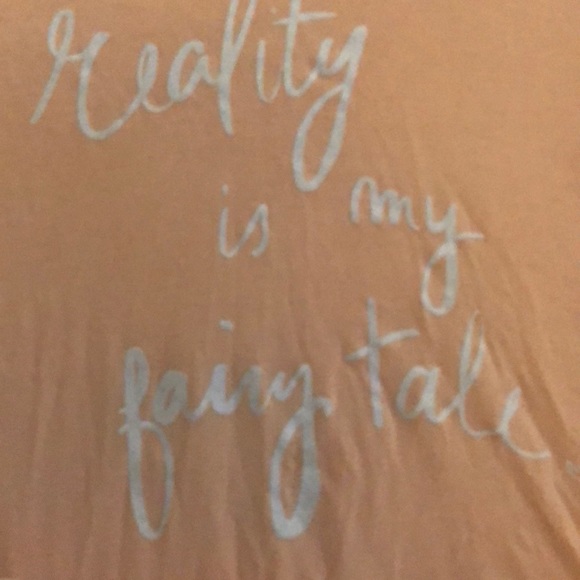 Super comfortable light long sleeve shirt. - Picture 2 of 3